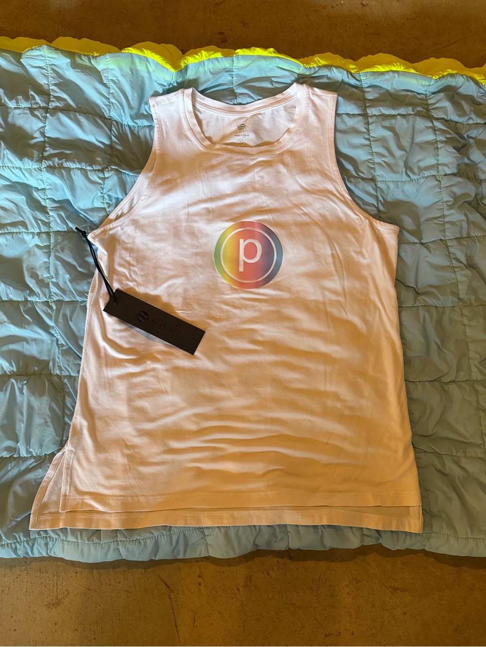 NWT Noli white Pure Barre reflective Logo Tank size medium
